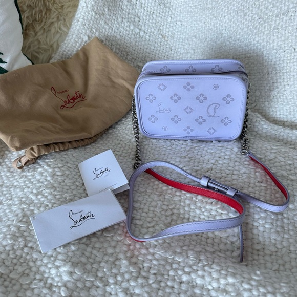 Christian Louboutin Radiolubi Small Loubinthesky Camera
Shoulder Bag - Picture 10 of 17